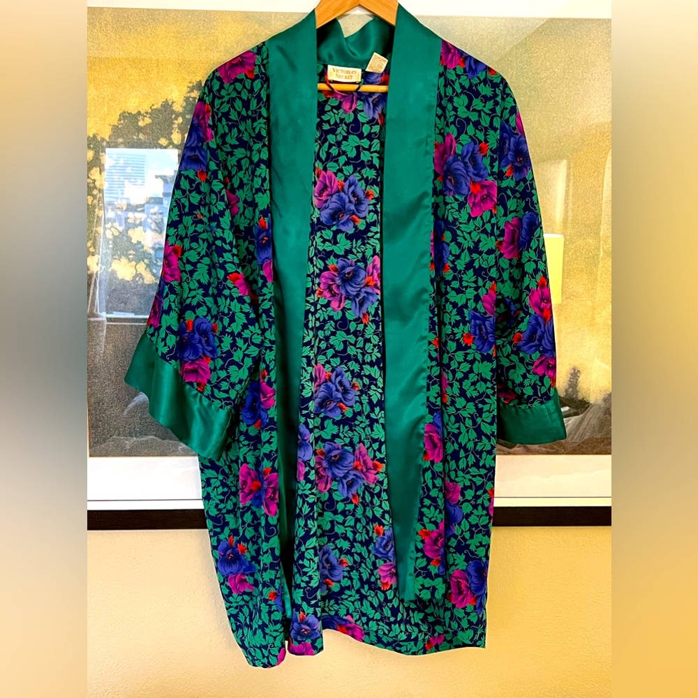 Victorias Secret Vintage Floral‎ Robe- OS